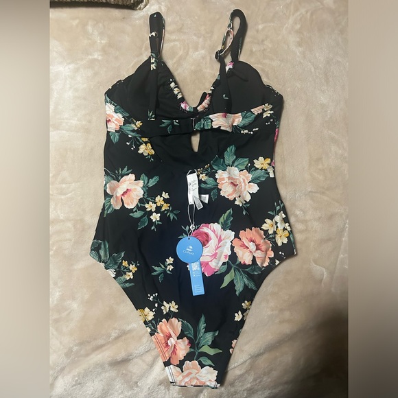 Cupshe one piece floral bathing suit size M - Picture 2 of 2
